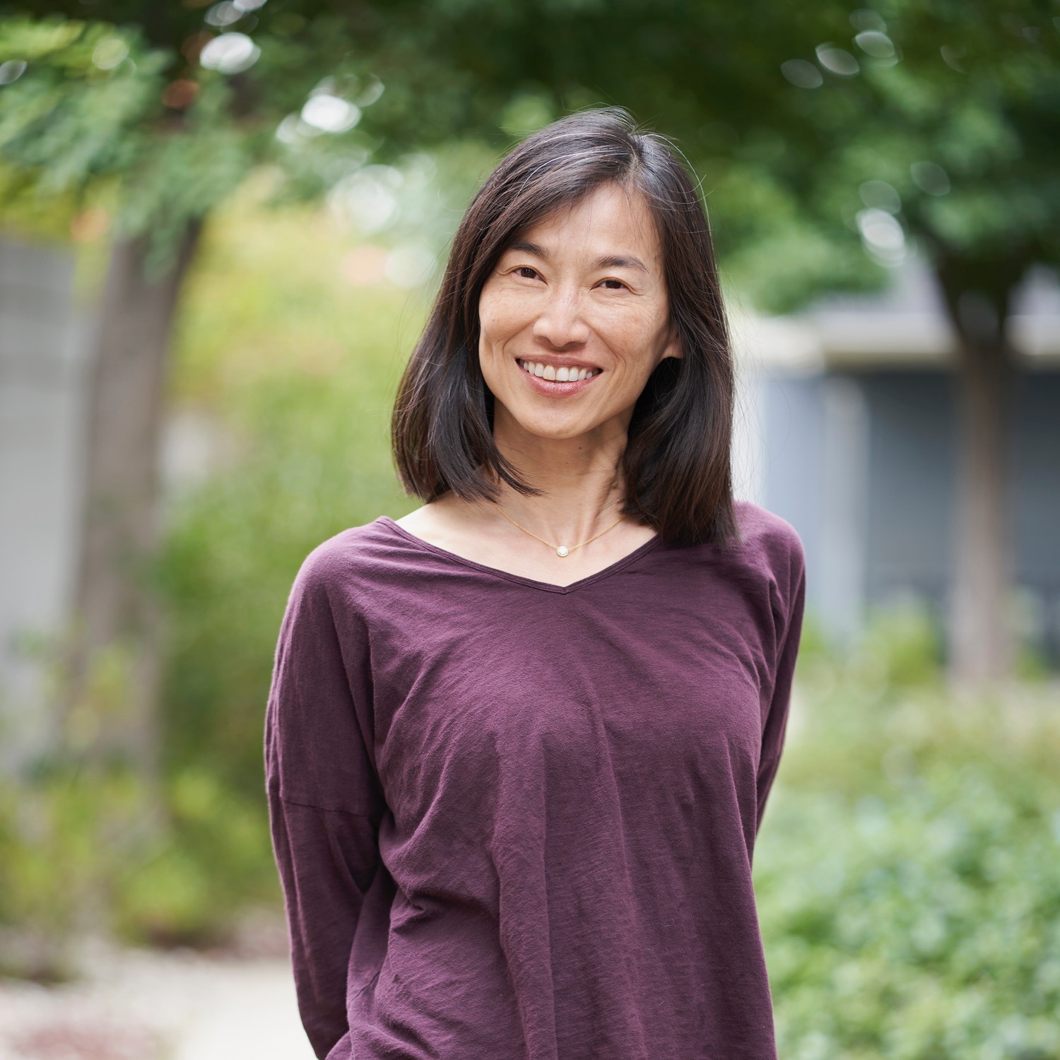 a recent photo of sophia lee